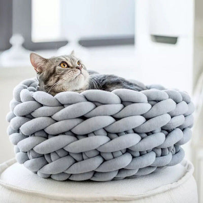 Handmade Knit Cat Bed: Winter Warm Small Dog Beds, Soft Cat Cave, Washable Pet Beds for Cats